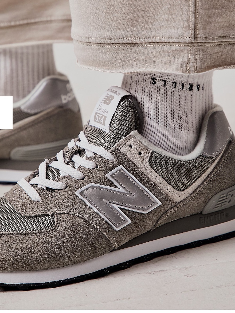 New Balance Classic 574 Sneakers - Picture 3 of 10